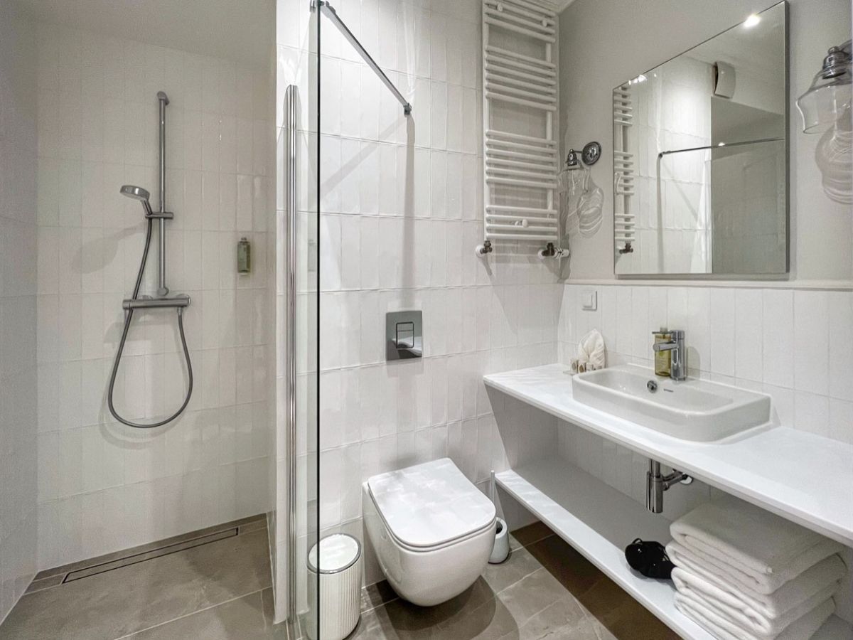 SUITE Z JEDNĄ SYPIALNIĄ DWUPOZIOMOWY Apartment