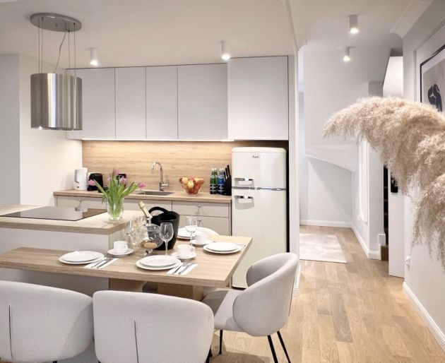 Apartament EXECUTIVE SUITE Z DWOMA SYPIALNIAMI DWUPOZIOMOWY